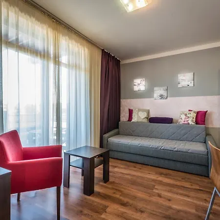 Lukas 252 Apartament